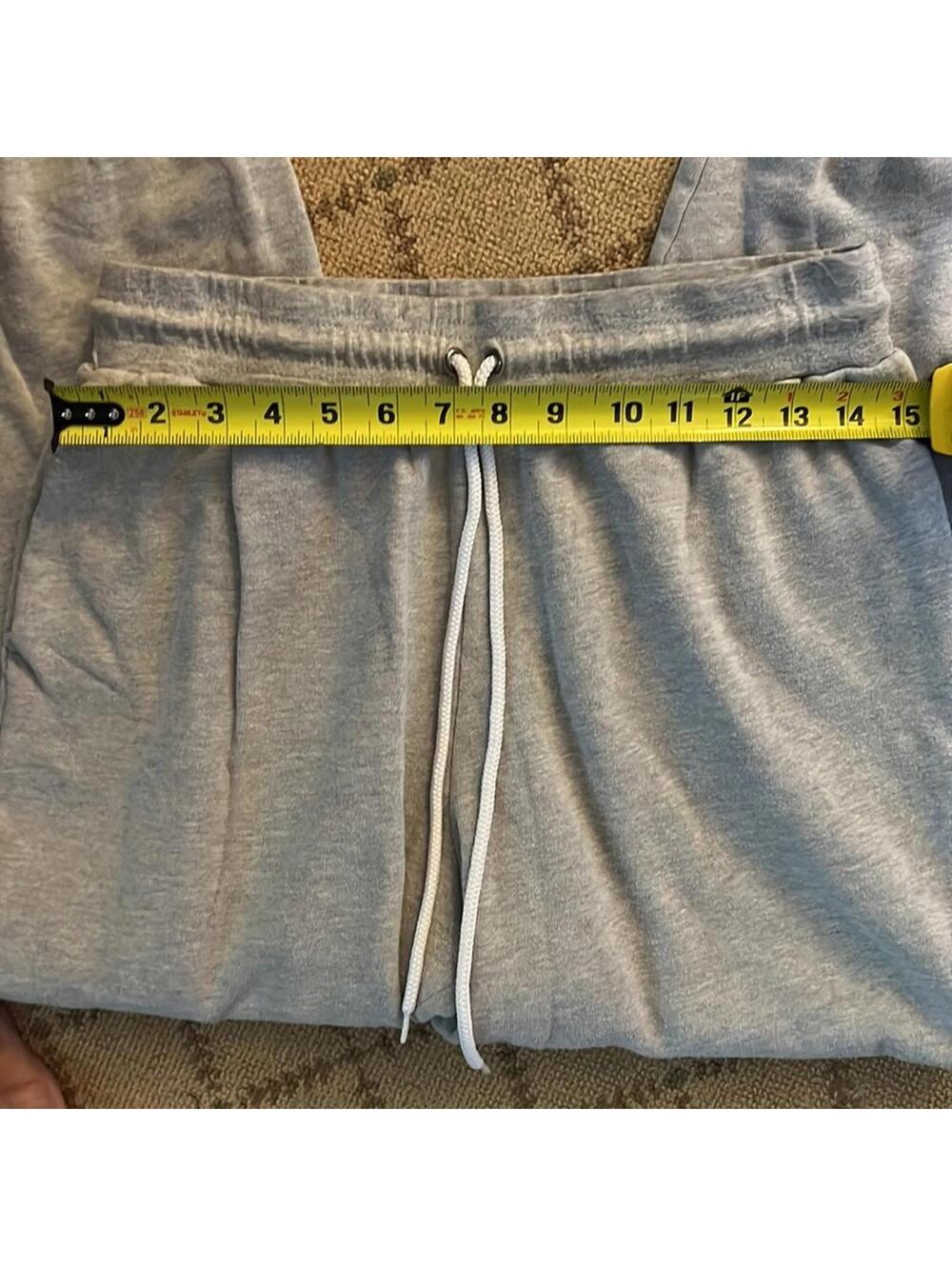 Soul Cycle gray joggers w SOUL WTML appliqué on side of leg M - Picture 9 of 10